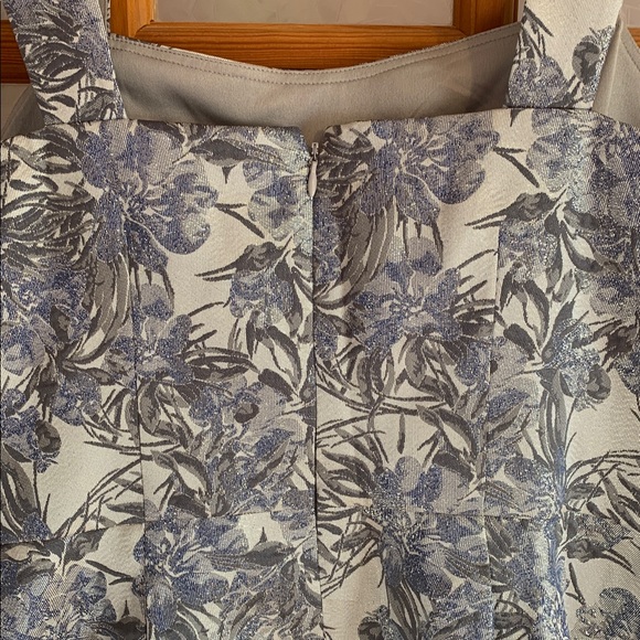 Melanie Lyne Floral Print Dress with Square Neckline - Picture 9 of 17